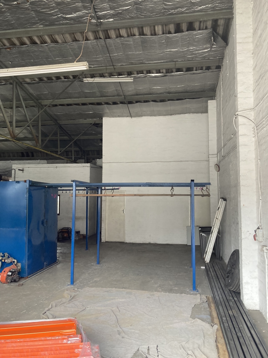 To Let Commercial Property for Rent in Westmead KwaZulu-Natal