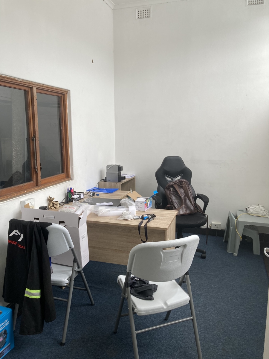 To Let Commercial Property for Rent in Westmead KwaZulu-Natal