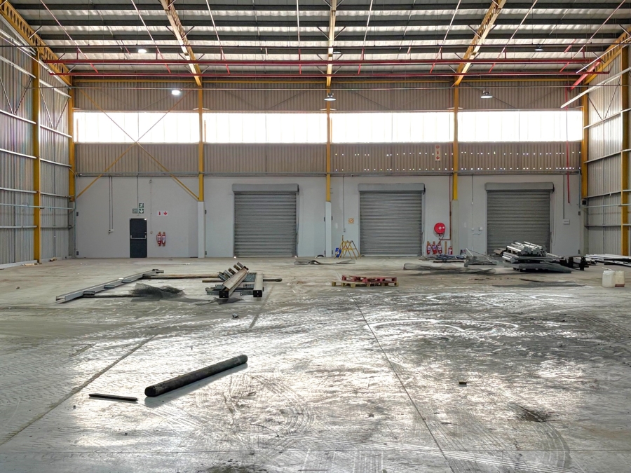 To Let Commercial Property for Rent in La Mercy KwaZulu-Natal