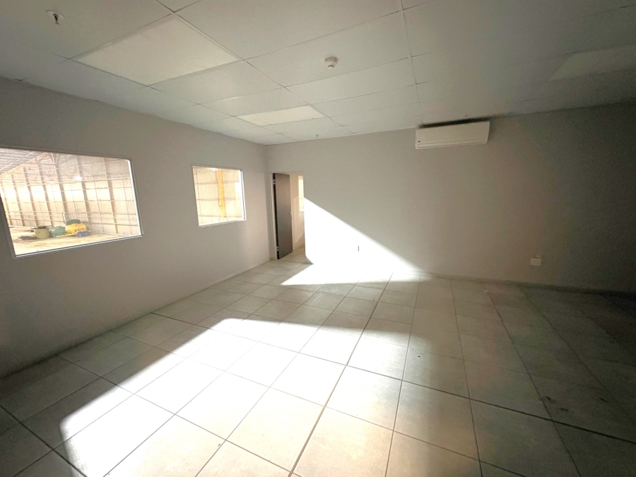 To Let Commercial Property for Rent in La Mercy KwaZulu-Natal