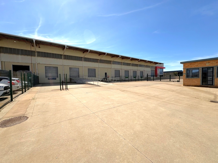 To Let Commercial Property for Rent in La Mercy KwaZulu-Natal