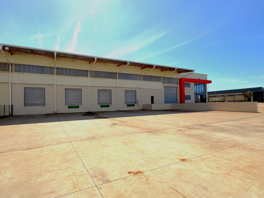 To Let Commercial Property for Rent in La Mercy KwaZulu-Natal