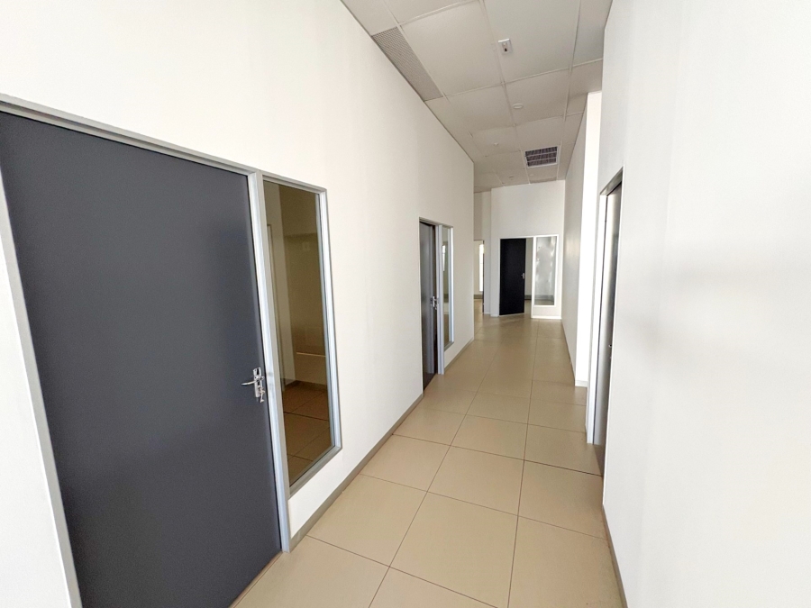 To Let Commercial Property for Rent in La Mercy KwaZulu-Natal