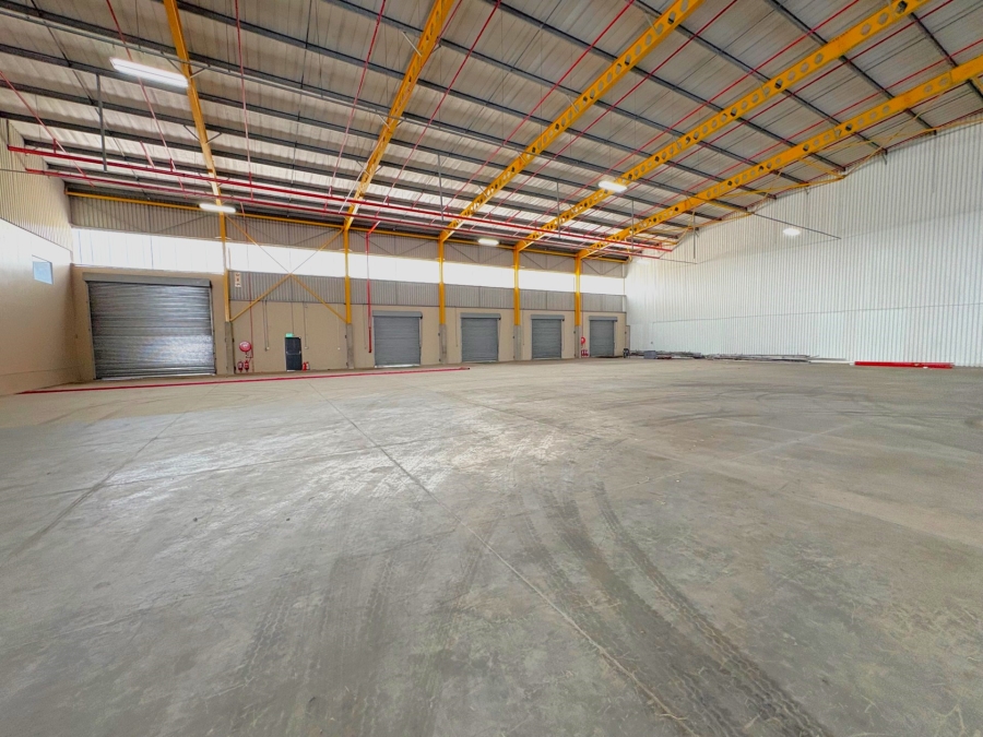 To Let Commercial Property for Rent in La Mercy KwaZulu-Natal