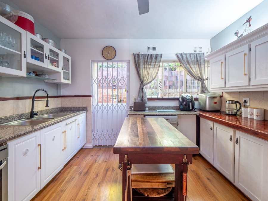 3 Bedroom Property for Sale in Kloof KwaZulu-Natal