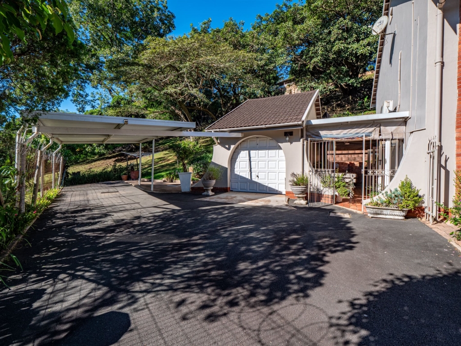 3 Bedroom Property for Sale in Kloof KwaZulu-Natal