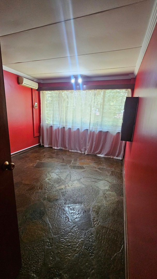 To Let 4 Bedroom Property for Rent in Umbilo KwaZulu-Natal