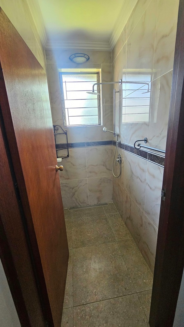 To Let 4 Bedroom Property for Rent in Umbilo KwaZulu-Natal
