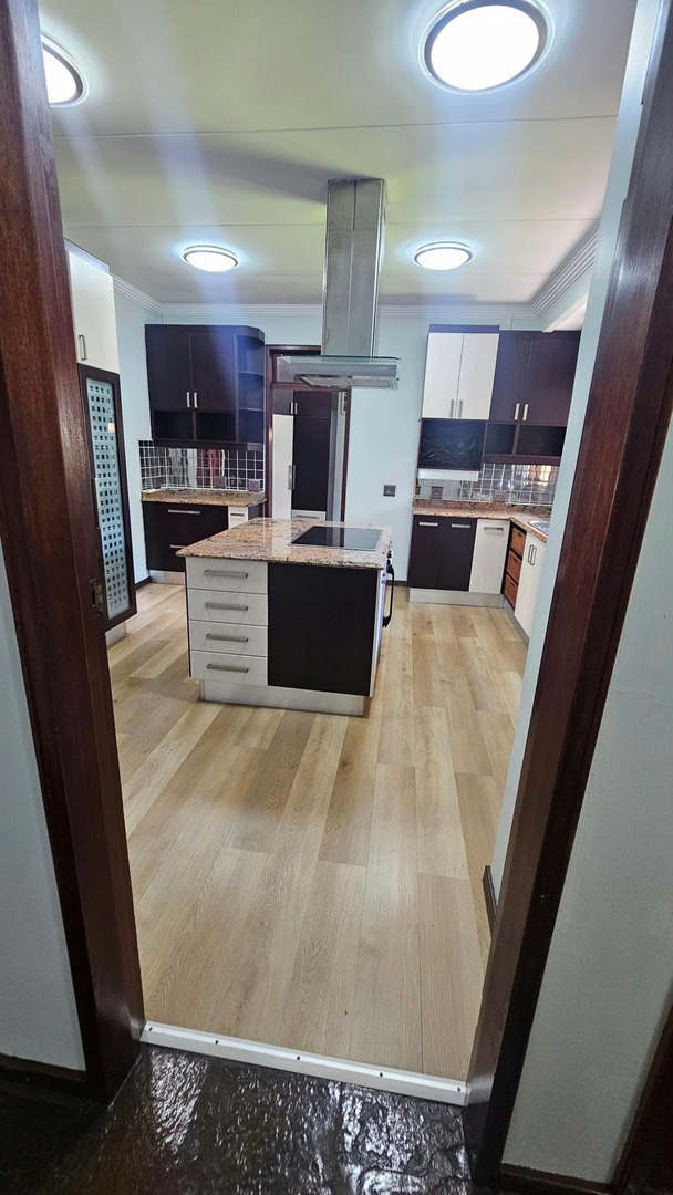 To Let 4 Bedroom Property for Rent in Umbilo KwaZulu-Natal