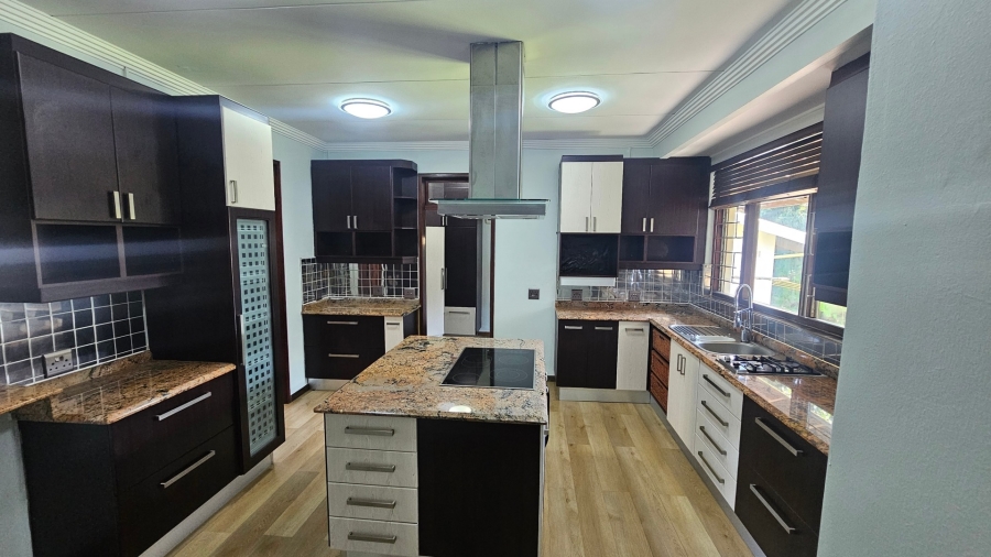To Let 4 Bedroom Property for Rent in Umbilo KwaZulu-Natal