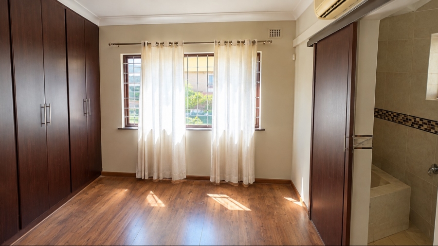 To Let 3 Bedroom Property for Rent in La Mercy KwaZulu-Natal