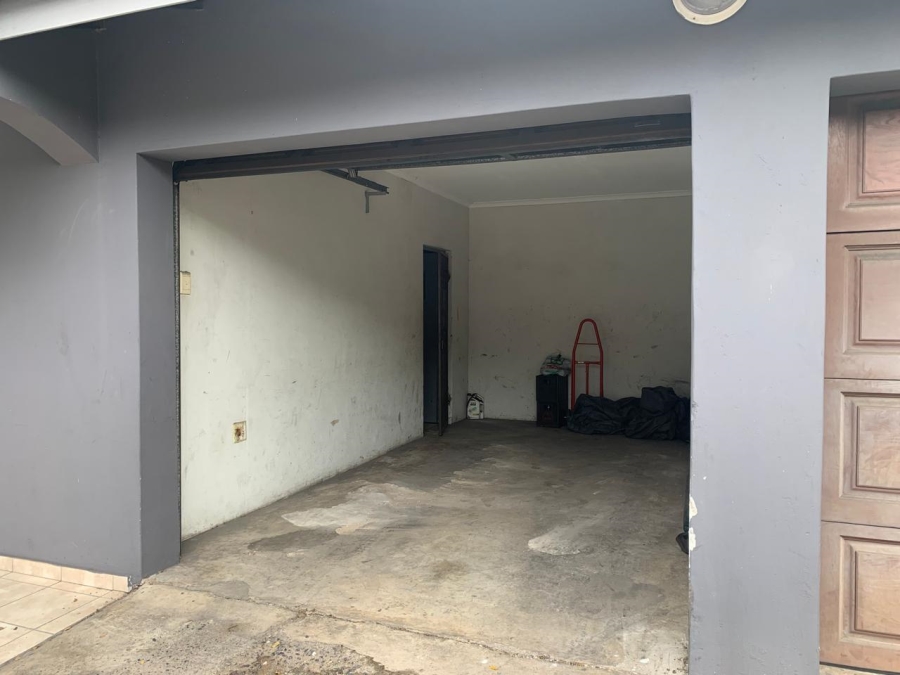 To Let 2 Bedroom Property for Rent in Arboretum KwaZulu-Natal