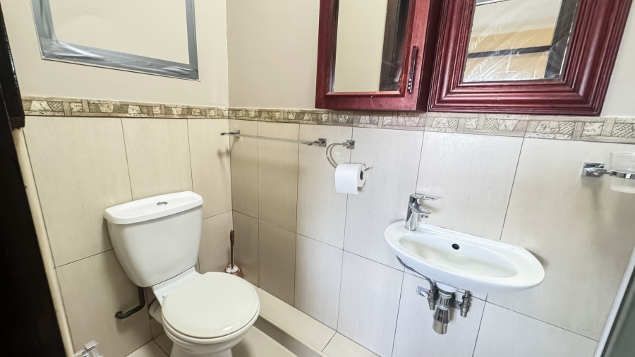 To Let 1 Bedroom Property for Rent in Umhlanga Ridge KwaZulu-Natal