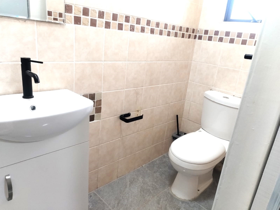 3 Bedroom Property for Sale in Sheffield Beach KwaZulu-Natal