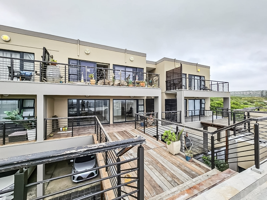 To Let 3 Bedroom Property for Rent in La Mercy KwaZulu-Natal