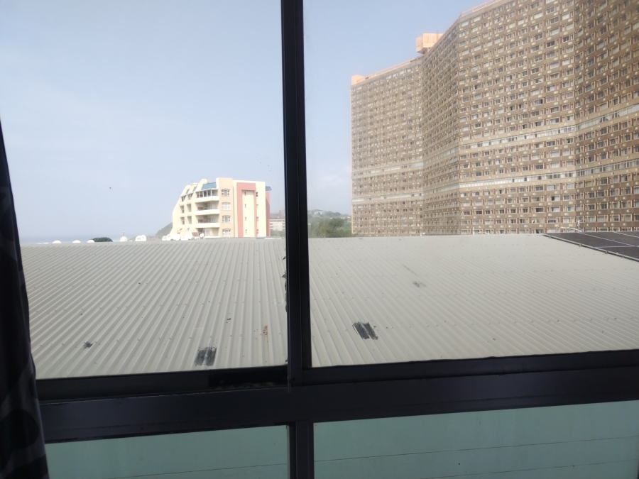 1 Bedroom Property for Sale in Amanzimtoti KwaZulu-Natal