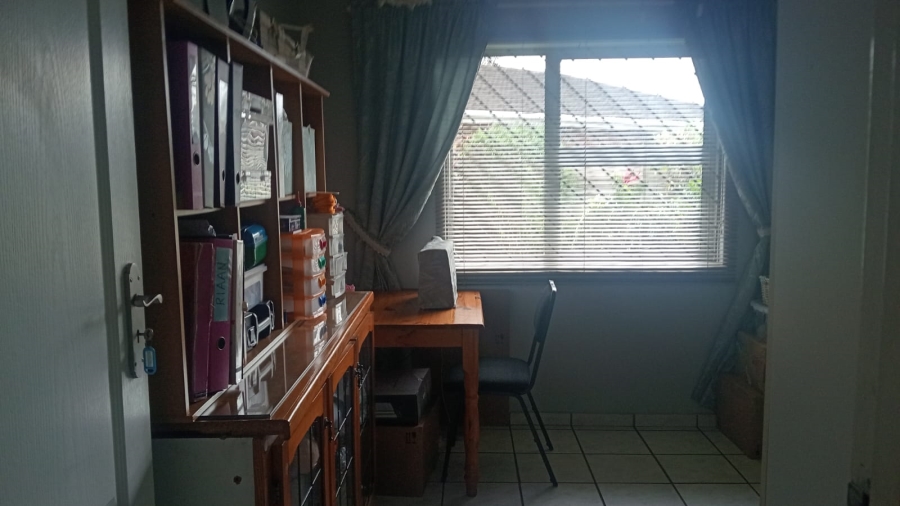 3 Bedroom Property for Sale in Birdswood KwaZulu-Natal