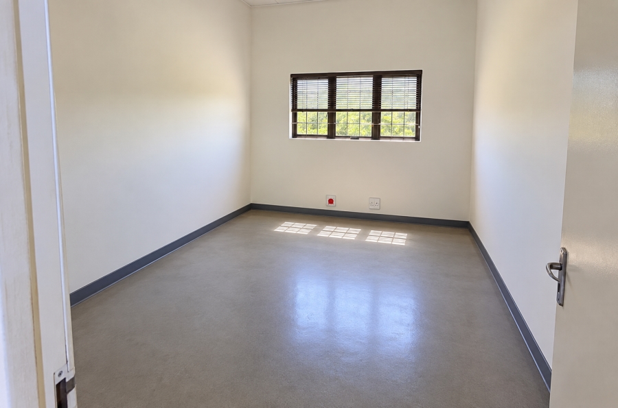 Commercial Property for Sale in Mooi River KwaZulu-Natal