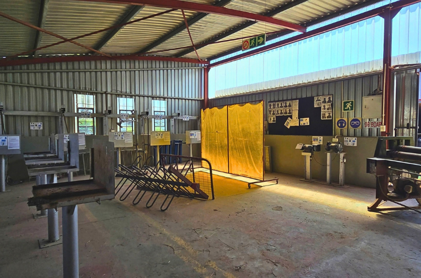 Commercial Property for Sale in Mooi River KwaZulu-Natal