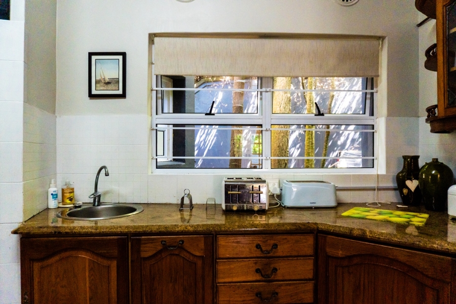 5 Bedroom Property for Sale in Zinkwazi Beach KwaZulu-Natal