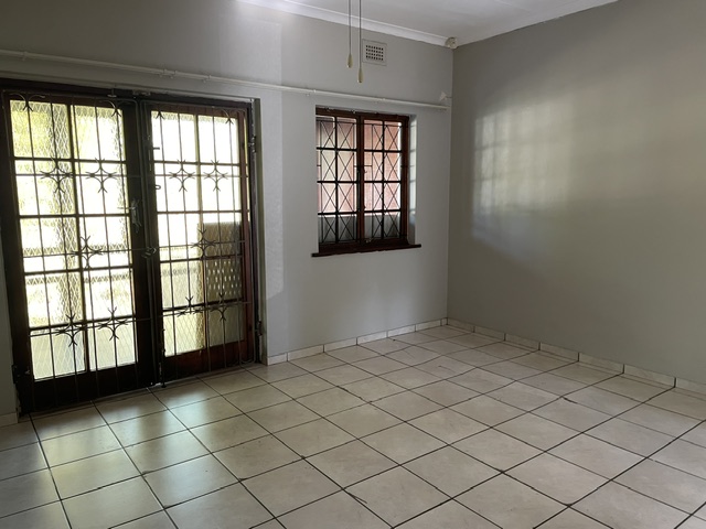 To Let 2 Bedroom Property for Rent in Pinetown KwaZulu-Natal