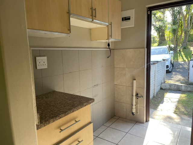 To Let 2 Bedroom Property for Rent in Pinetown KwaZulu-Natal