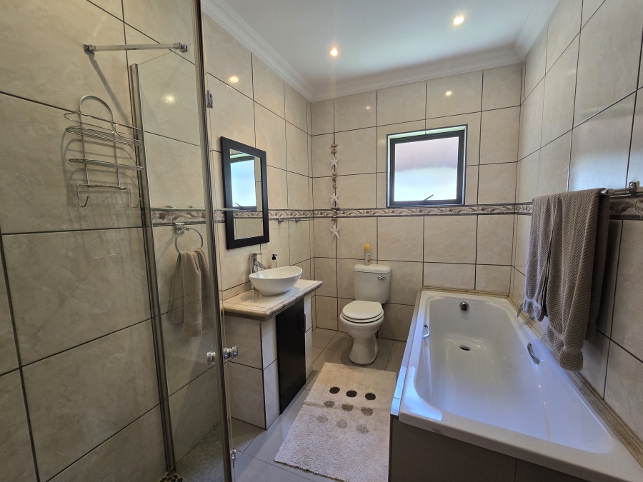 3 Bedroom Property for Sale in Seaward Estate KwaZulu-Natal