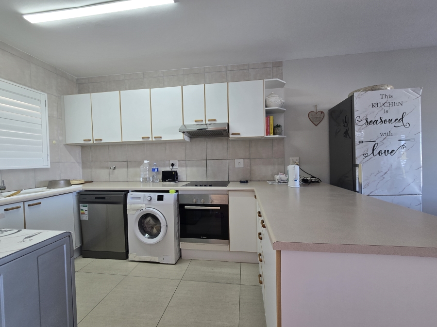 To Let 3 Bedroom Property for Rent in Ballito Central KwaZulu-Natal
