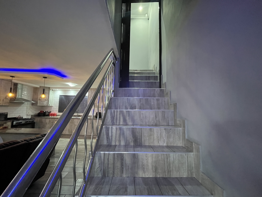 3 Bedroom Property for Sale in Sunford KwaZulu-Natal