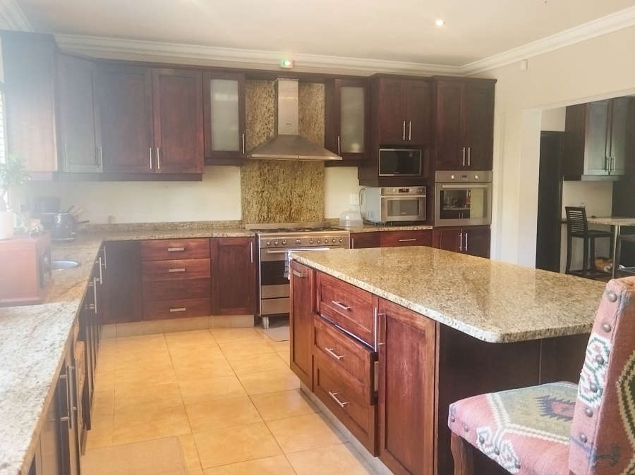 4 Bedroom Property for Sale in Umhlanga KwaZulu-Natal