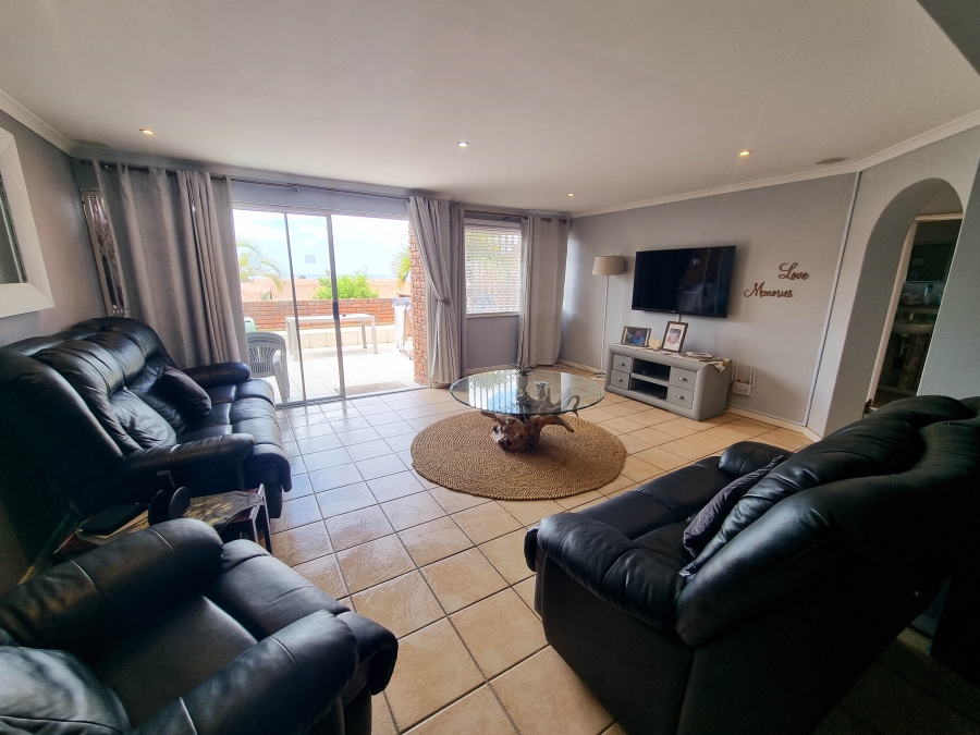 3 Bedroom Property for Sale in Umhlanga KwaZulu-Natal