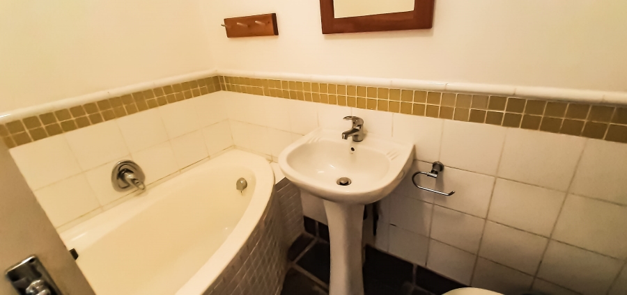 2 Bedroom Property for Sale in Umhlanga KwaZulu-Natal