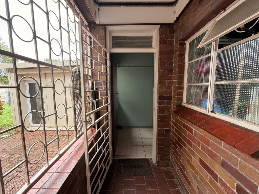 2 Bedroom Property for Sale in Scottsville KwaZulu-Natal