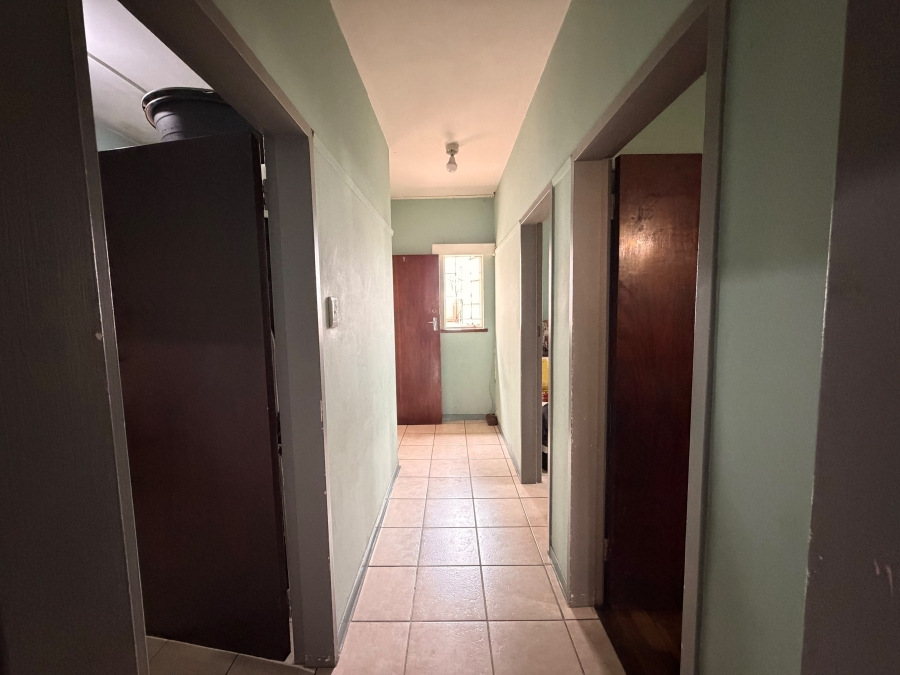 2 Bedroom Property for Sale in Scottsville KwaZulu-Natal