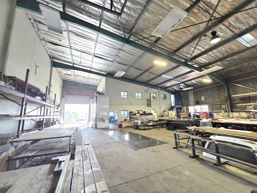 To Let Commercial Property for Rent in Westmead KwaZulu-Natal