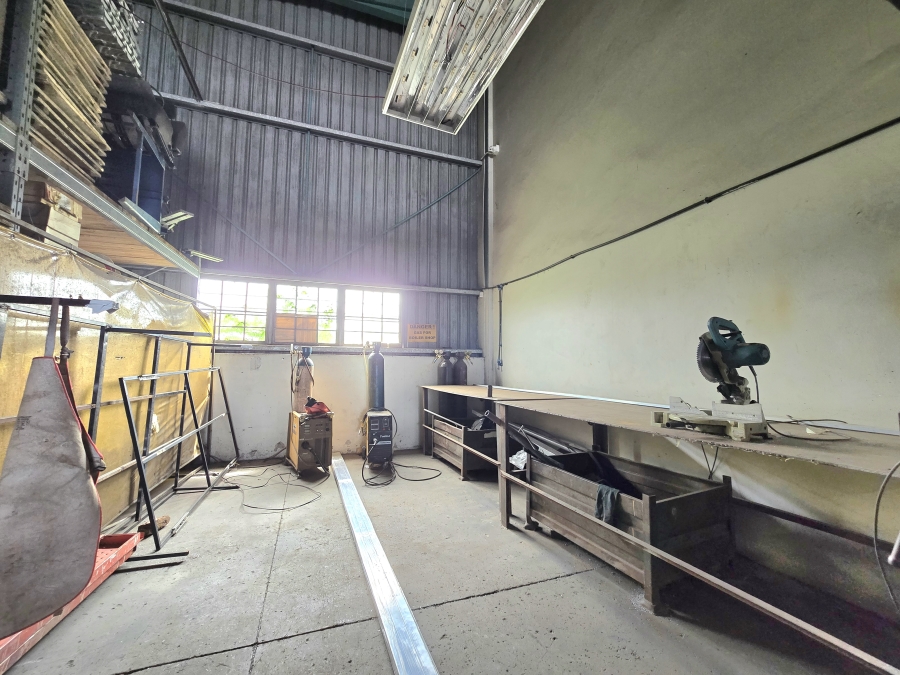 To Let Commercial Property for Rent in Westmead KwaZulu-Natal