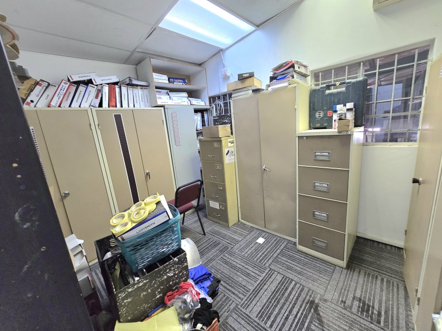 To Let Commercial Property for Rent in Westmead KwaZulu-Natal