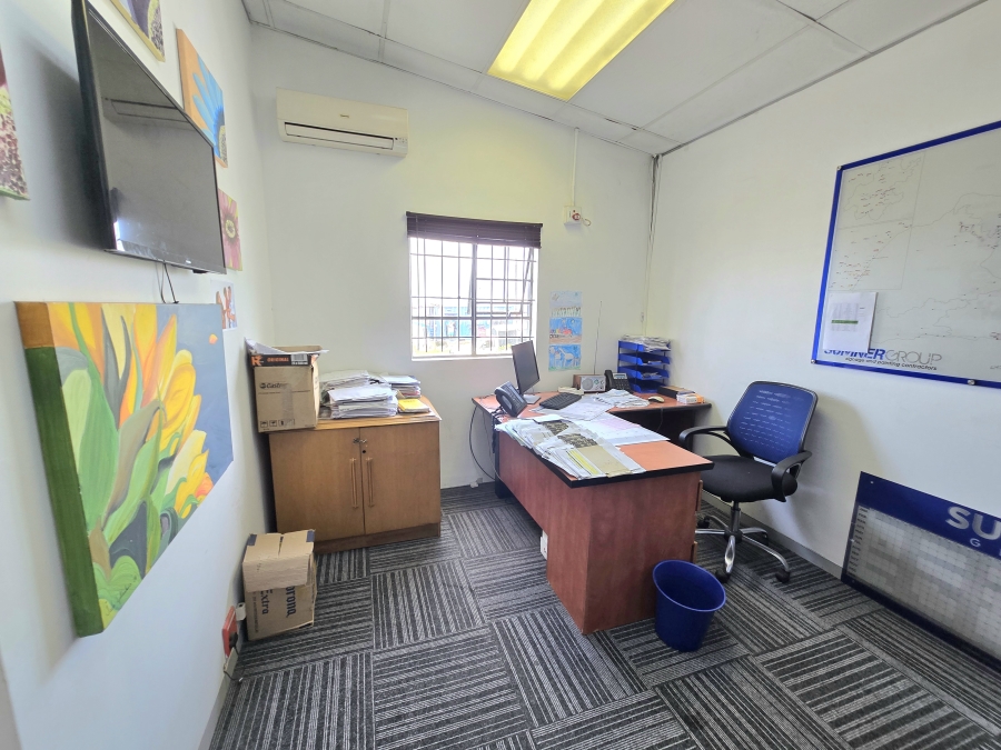 To Let Commercial Property for Rent in Westmead KwaZulu-Natal