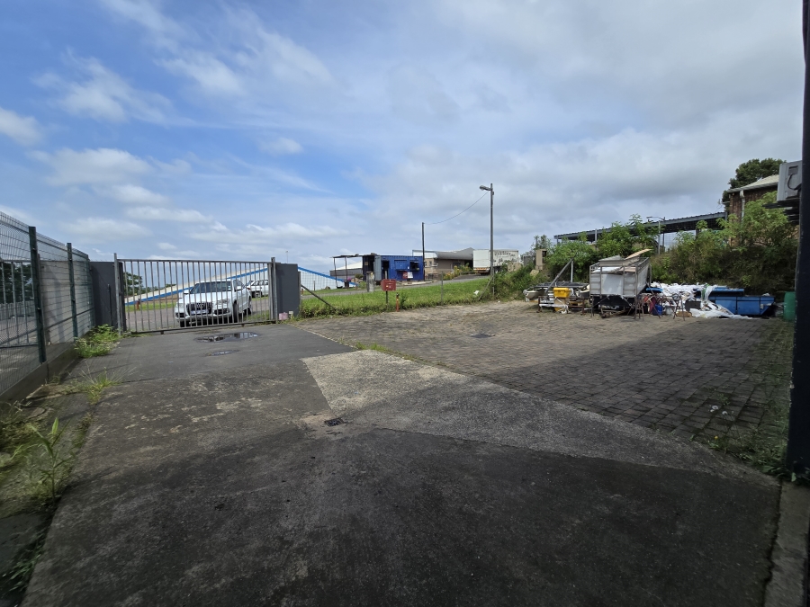 To Let Commercial Property for Rent in Westmead KwaZulu-Natal