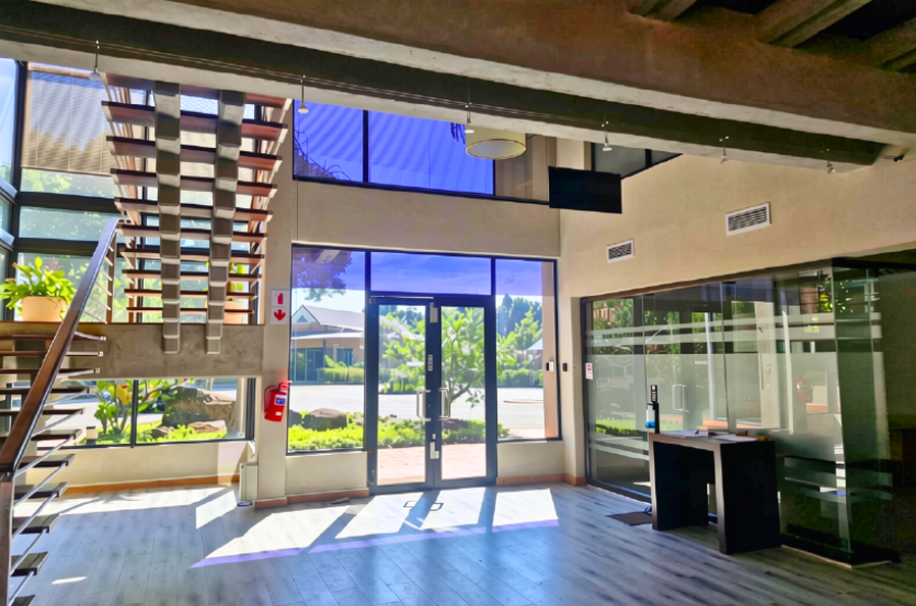 To Let Commercial Property for Rent in Leonard KwaZulu-Natal