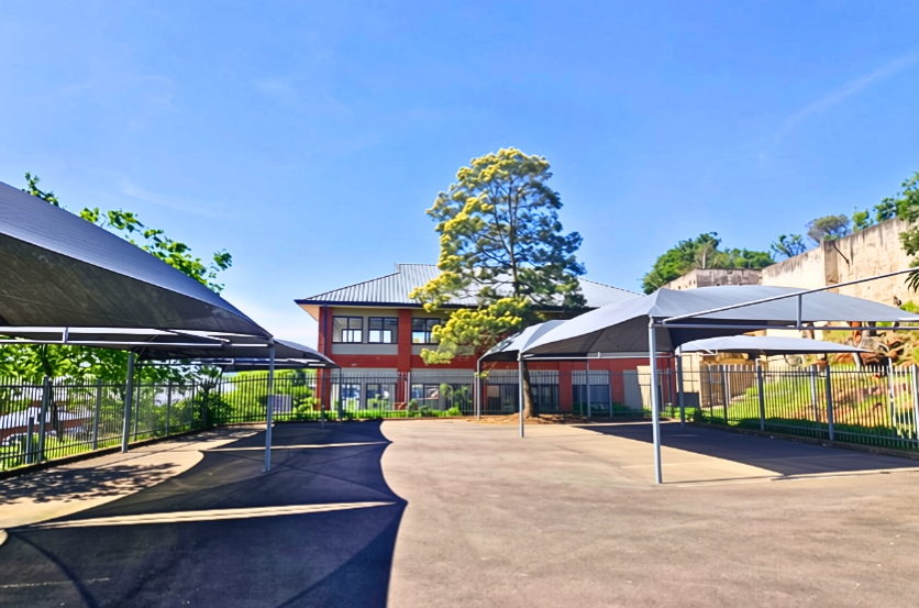 To Let Commercial Property for Rent in Leonard KwaZulu-Natal