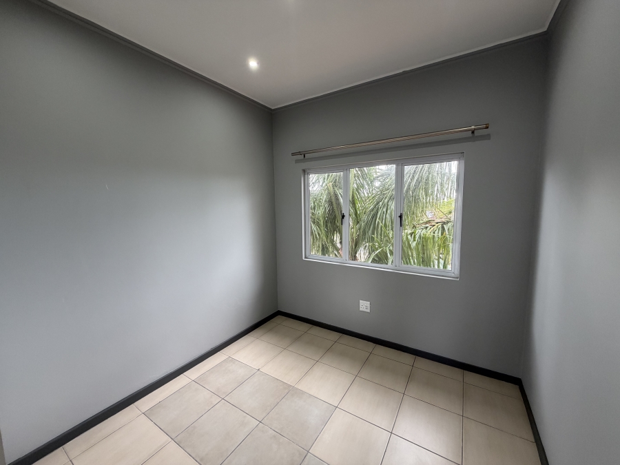 To Let 2 Bedroom Property for Rent in Compensation Beach KwaZulu-Natal