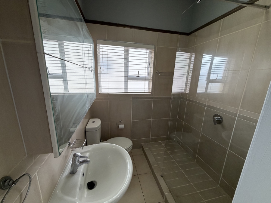 To Let 2 Bedroom Property for Rent in Compensation Beach KwaZulu-Natal