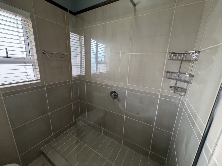 To Let 2 Bedroom Property for Rent in Compensation Beach KwaZulu-Natal