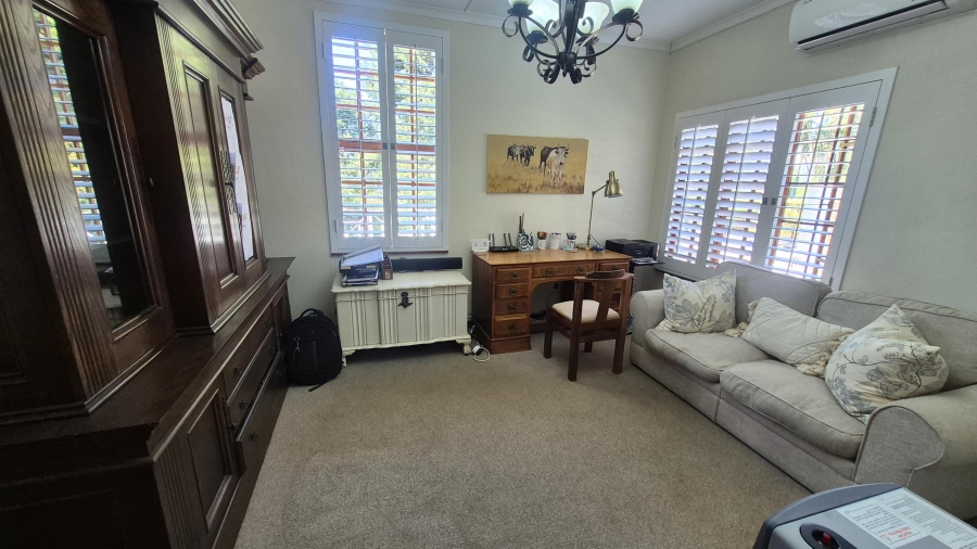 3 Bedroom Property for Sale in Chase Valley Heights KwaZulu-Natal