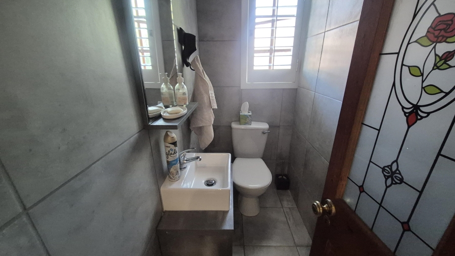 3 Bedroom Property for Sale in Chase Valley Heights KwaZulu-Natal