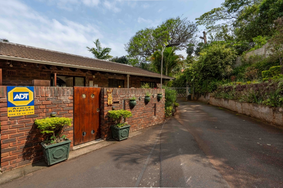 2 Bedroom Property for Sale in Amanzimtoti KwaZulu-Natal
