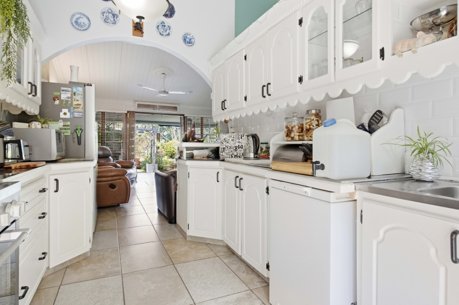 2 Bedroom Property for Sale in Amanzimtoti KwaZulu-Natal