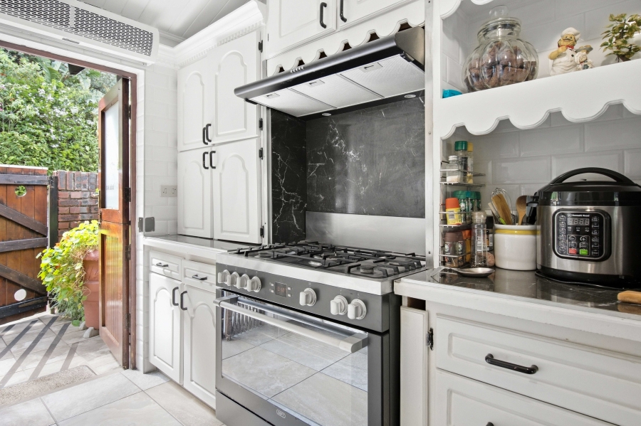 2 Bedroom Property for Sale in Amanzimtoti KwaZulu-Natal