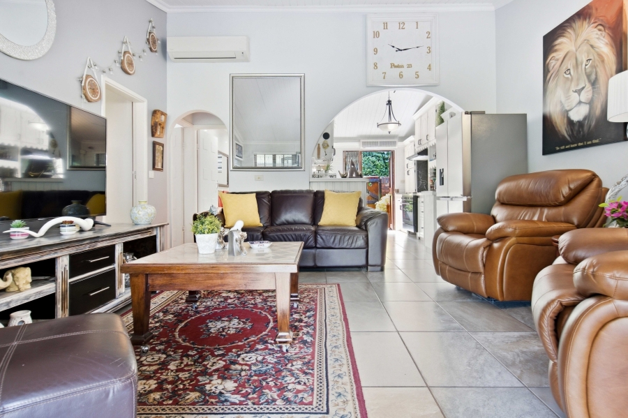 2 Bedroom Property for Sale in Amanzimtoti KwaZulu-Natal